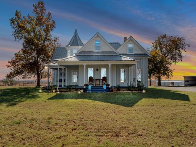 Farm for sale in Clay, Texas