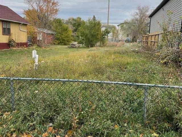Land for sale in Regina, Saskatchewan