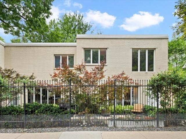Condo for sale in Chicago Park, Illinois
