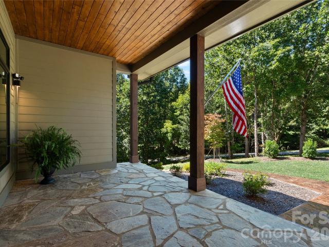 House for sale in Fleetwood Plaza Condos, Laurel Park