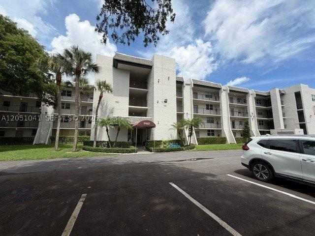 Condo for sale in Davie, Florida