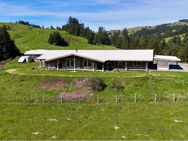 House for sale in Oregonia