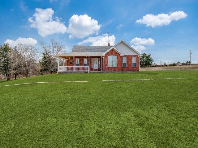 House for sale in Gunter, Texas