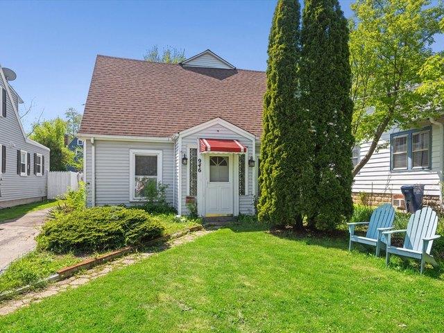 House for sale in Highland Park, Illinois