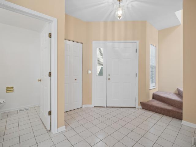 House for sale in Mchenry, Illinois