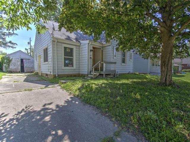 House for sale in Decatur, Illinois