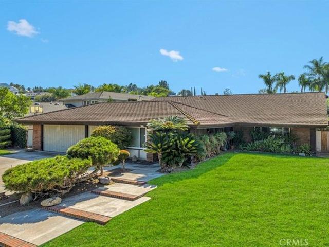 House for sale in Cerro Villa Heights, Villa Park