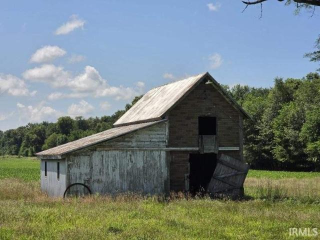 House for sale in Winamac, Pulaski County