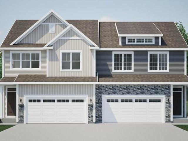 House for sale in Oconomowoc, Wisconsin