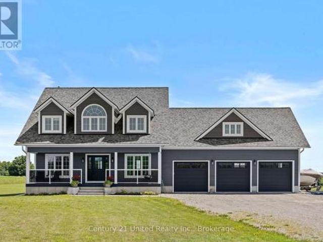 House for sale in Douro-dummer, Ontario