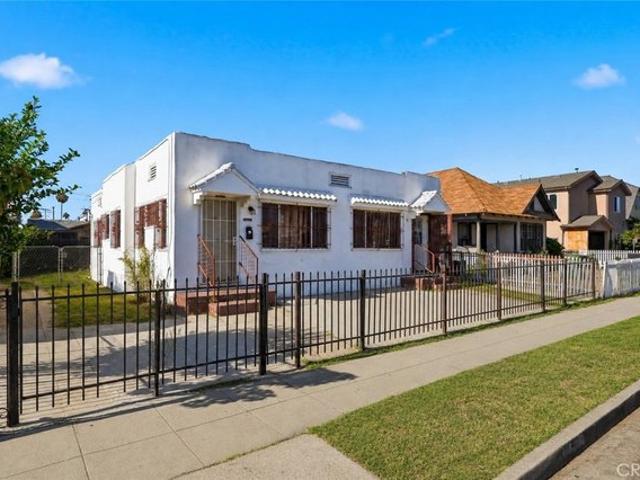 House for sale in Canoga Park, California
