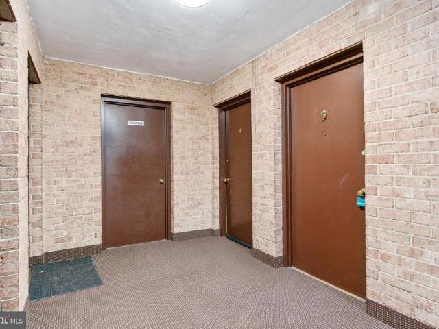 Condo for sale in Virginia