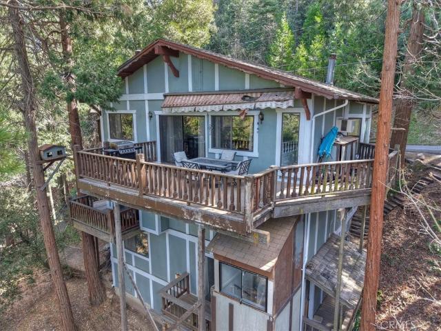 House for sale in Cedarpines Park, California
