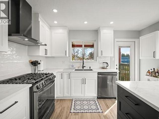 House for sale in Courtenay, British Columbia