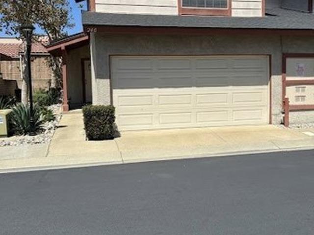 Townhouse for sale in Ontario, California