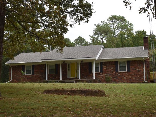 House for sale in Mayfield, Graves County