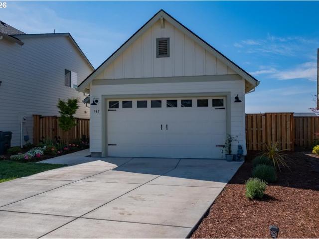 House for sale in Oregonia