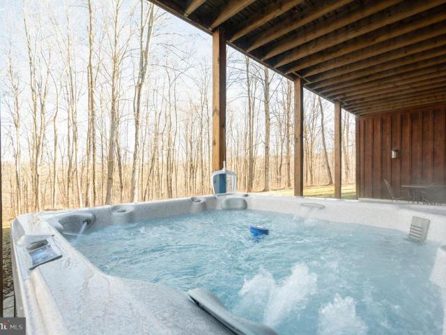 House for sale in Garrett, Maryland