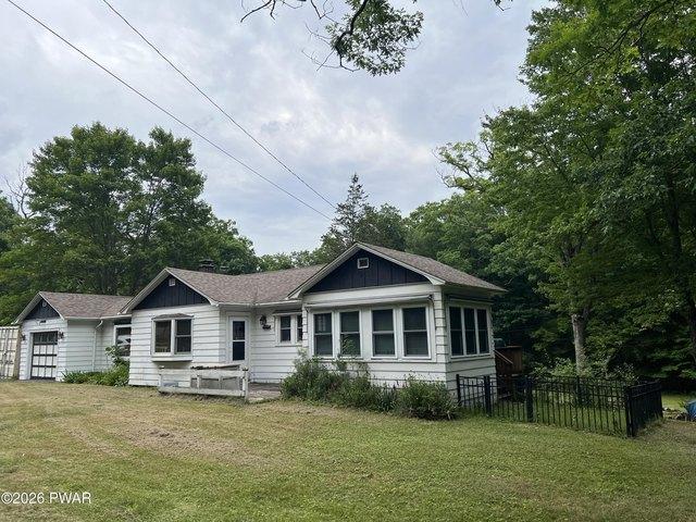 House for sale in Beach Lake, Pennsylvania