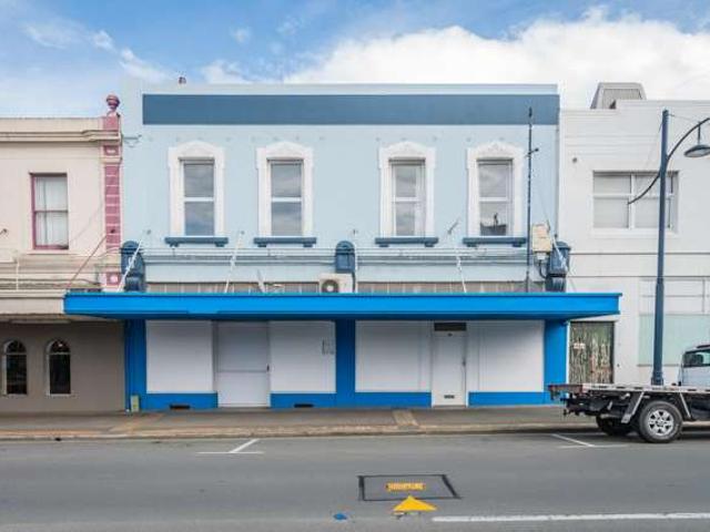 Apartment for sale in Canterbury