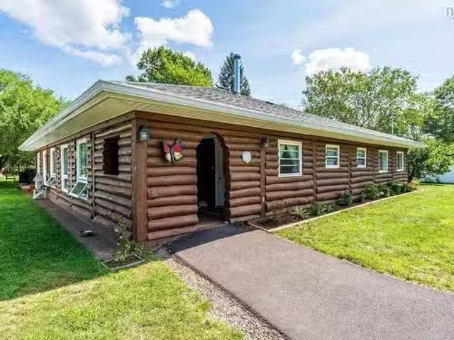 House for sale in Nictaux, Nova Scotia