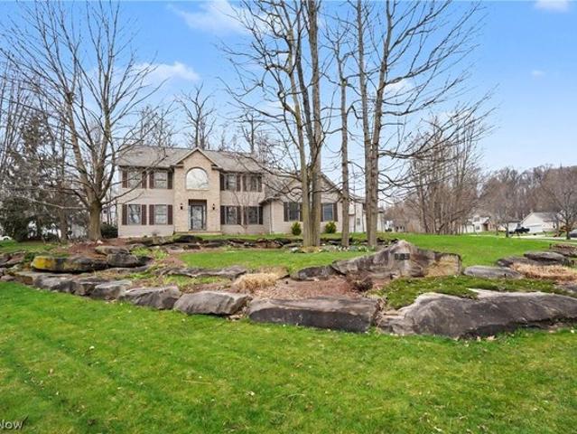 House for sale in Summit, Ohio