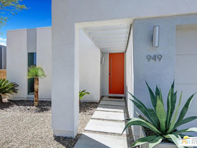 Property for rent in Palm Springs, California