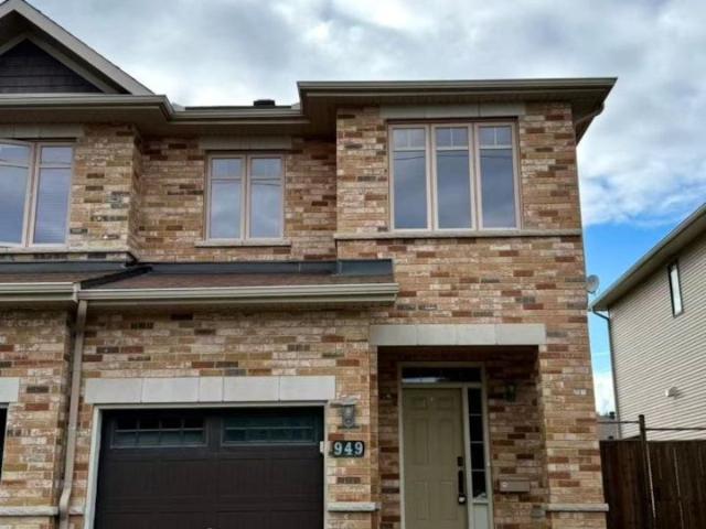 Townhouse for rent in Kanata North, Ottawa