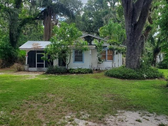 House for sale in Lake Hamilton, Florida
