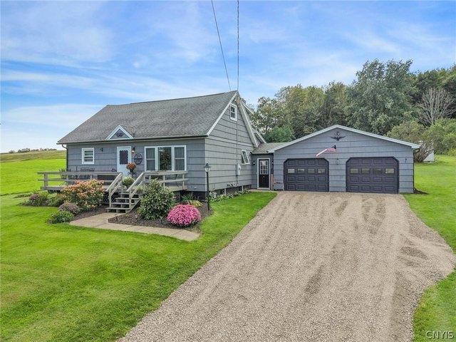 House for sale in Village of Tully, Town of Tully