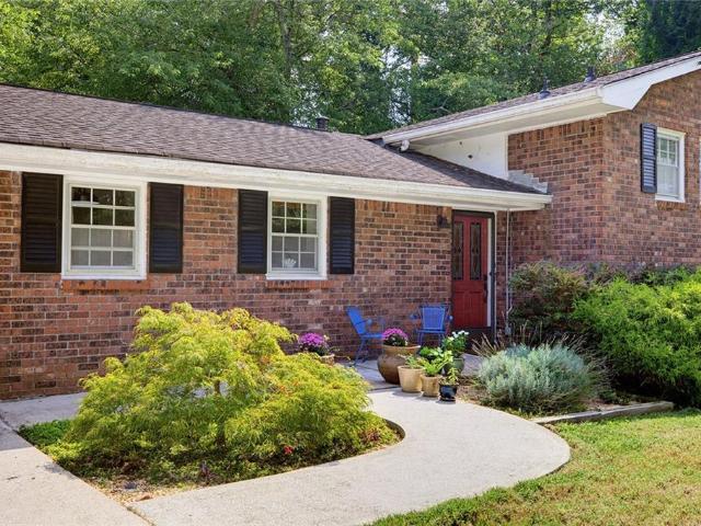 House for sale in Cobb, Georgia