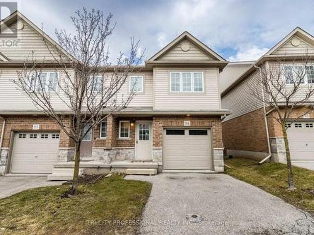 House for sale in Hespeler, Cambridge