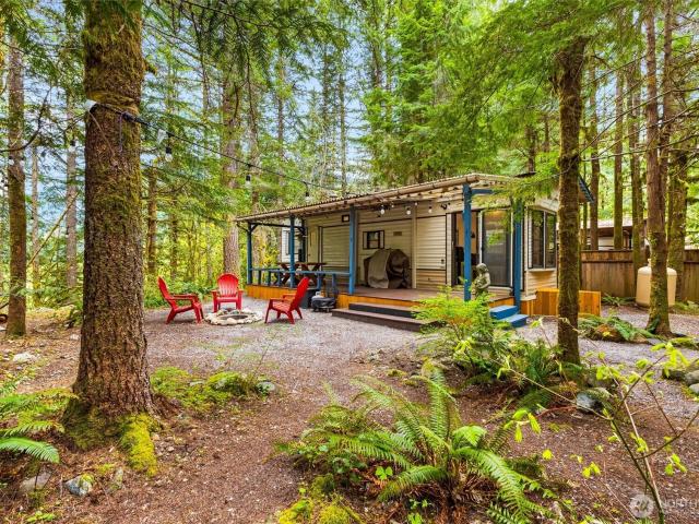 House for sale in Deming, Washington
