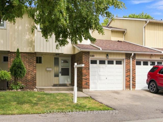 Condo for sale in Burlington, Ontario