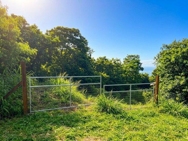 Land for sale in Nāʻālehu, Hawaiʻi County