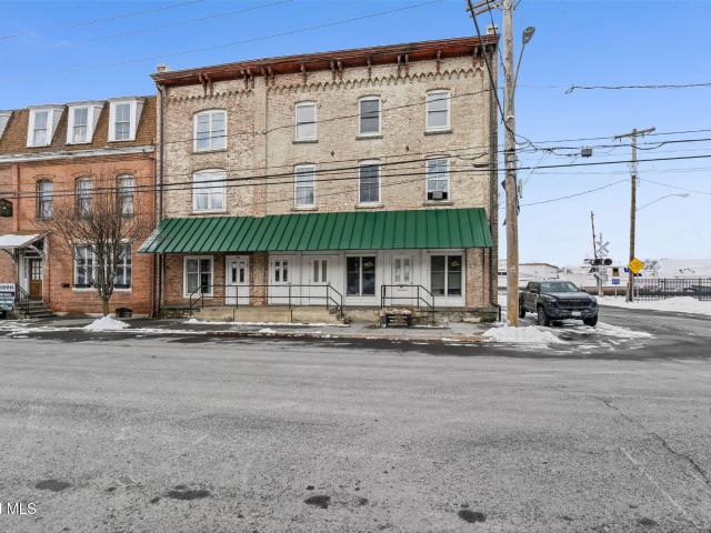 Commercial for sale in New York