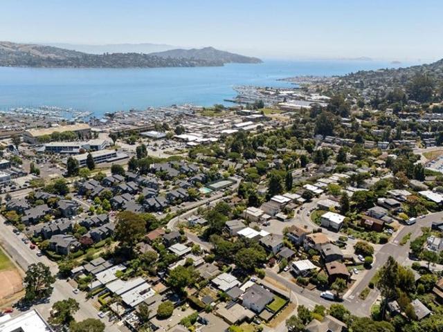 Condo for sale in Sausalito, California