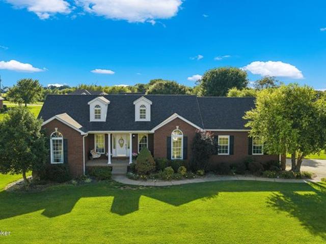 House for sale in Cecilia, Kentucky