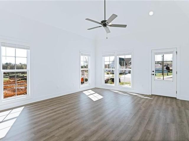 Townhouse for sale in Auburn, Alabama