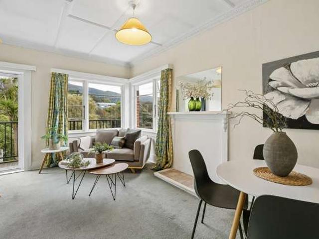 House for sale in Otakou
