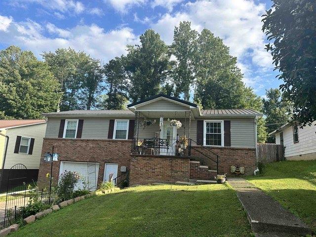 House for sale in Louisa, Kentucky