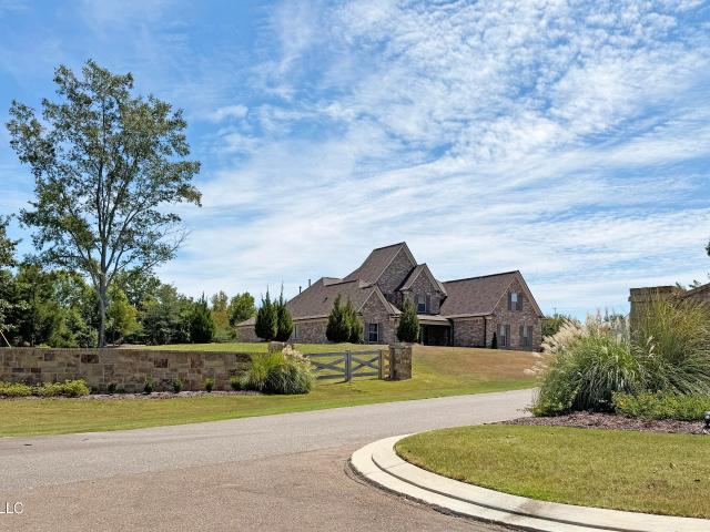 House for sale in Byhalia, Mississippi