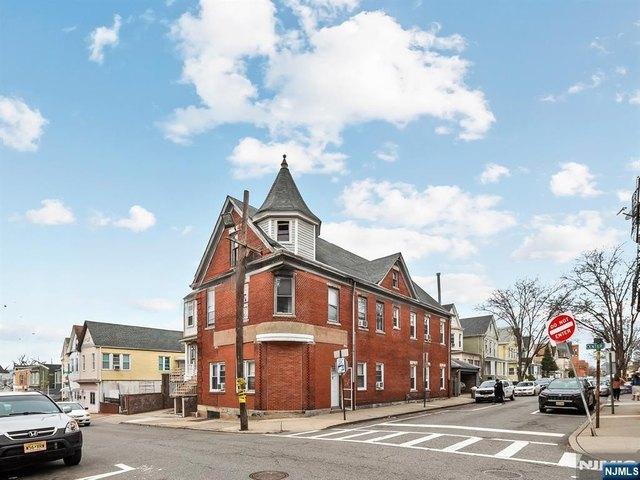 House for sale in Passaic, New Jersey