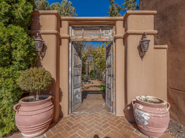 Property for rent in Santa Fe, New Mexico
