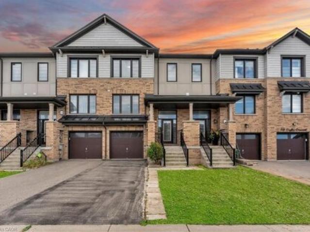 Townhouse for sale in Ancaster, Ontario