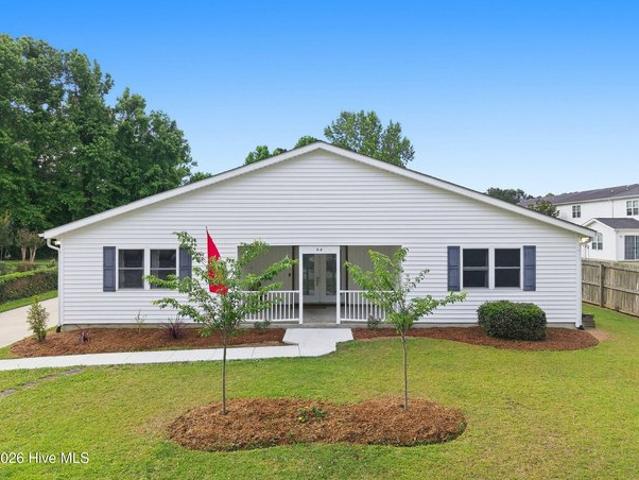 House for sale in Hubert, North Carolina