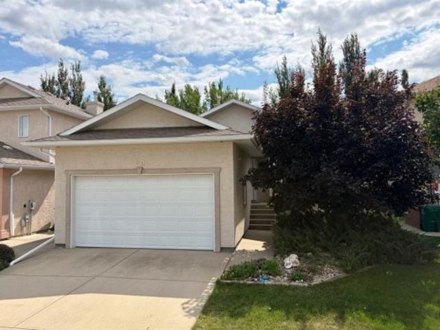 House for sale in Fairmont, Lethbridge