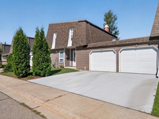 Townhouse for sale in Saint Albert, Alberta