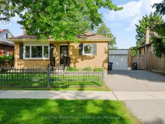 House for sale in Georgina, Ontario