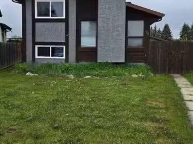 House for sale in Whitecourt, Alberta